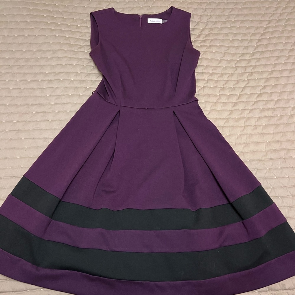 Size 2 Calvin Klein Purple and Black Women's Business Dress